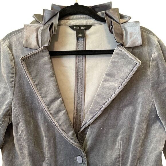 White House Black Market Silver Velvet/Satin Jacket Sz 8 Victorian, Castlecore - Picture 2 of 16